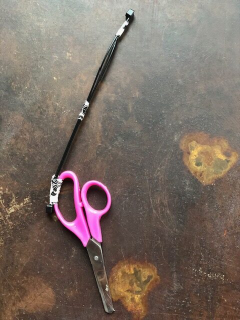 DIY loop scissors
