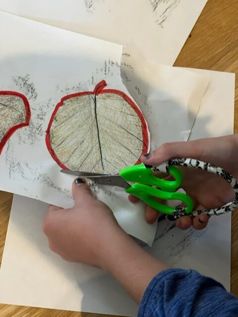 Activity branch - outline leaves for line adherence.