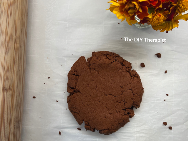 cinnamon applesauce ornaments