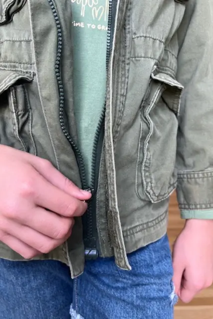 Using a magnetic zipper for a DIY adaptive zipper to ensure ease of functionality.