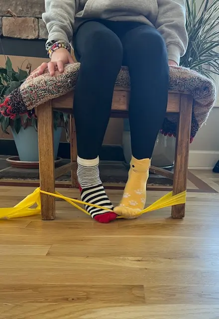 school aid- sensory kick bands