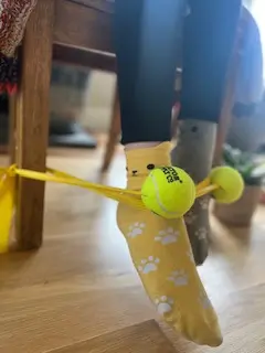 sensory kick band school aid