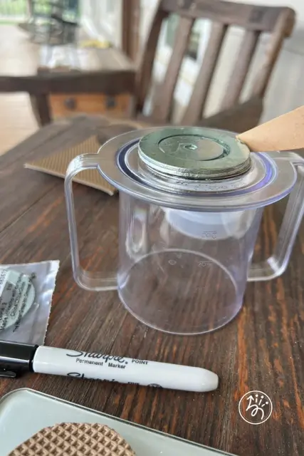 DIy weighted cup
