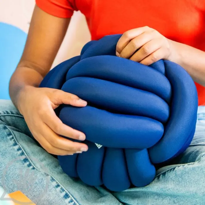 fun and functions weighted knot ball - 5.5 pounds